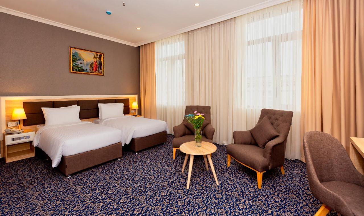 Golden City Hotel Баку Екстериор снимка
