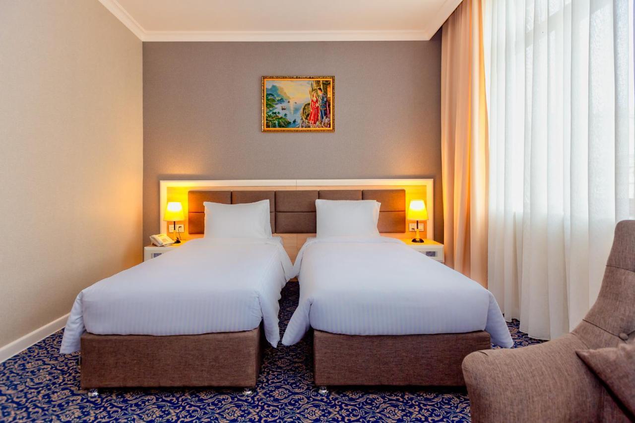 Golden City Hotel Баку Екстериор снимка